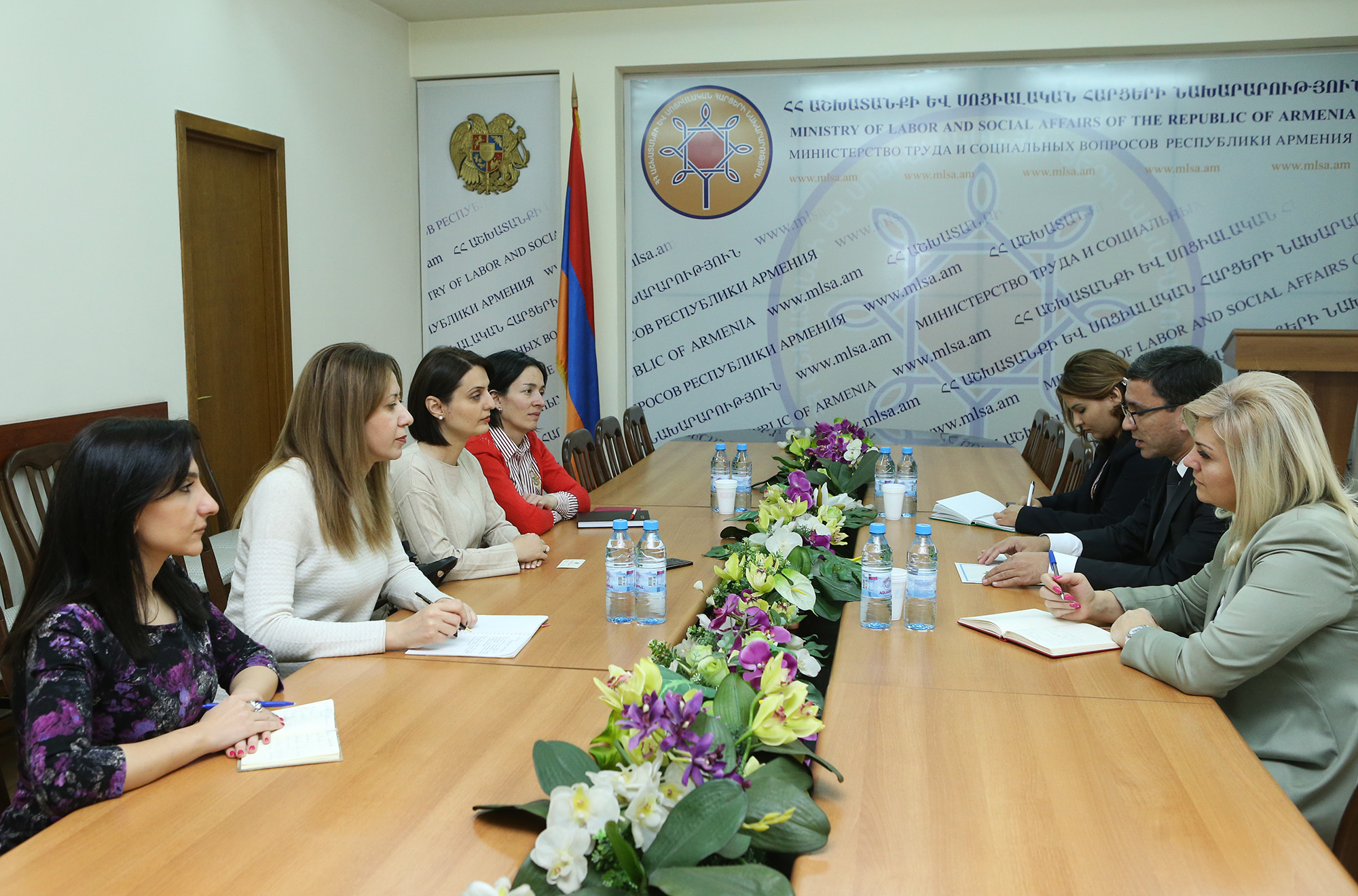Զարուհի Բաթոյանը հյուրընկալել է Թուրքմենստանի դեսպանին