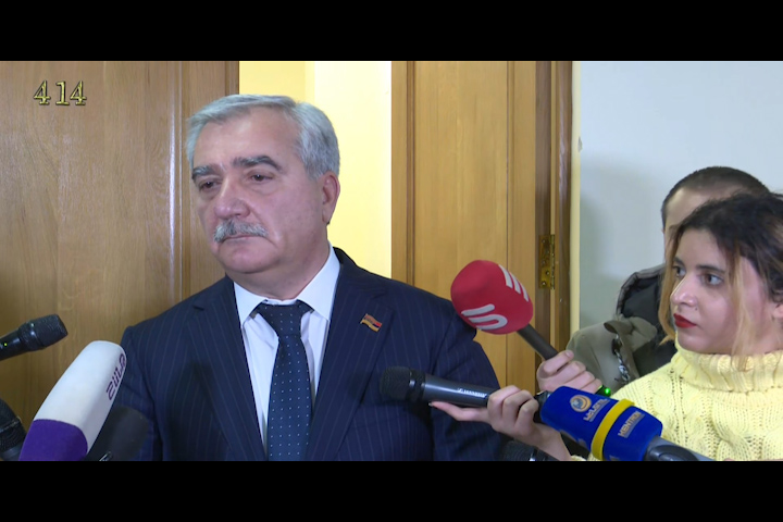 Կան հետաքրքիր էլեմենտներ. Քոչարյանը՝ 10 մլն դրամով զինծառայությունն արագացված անցնելու նախագծի մասին