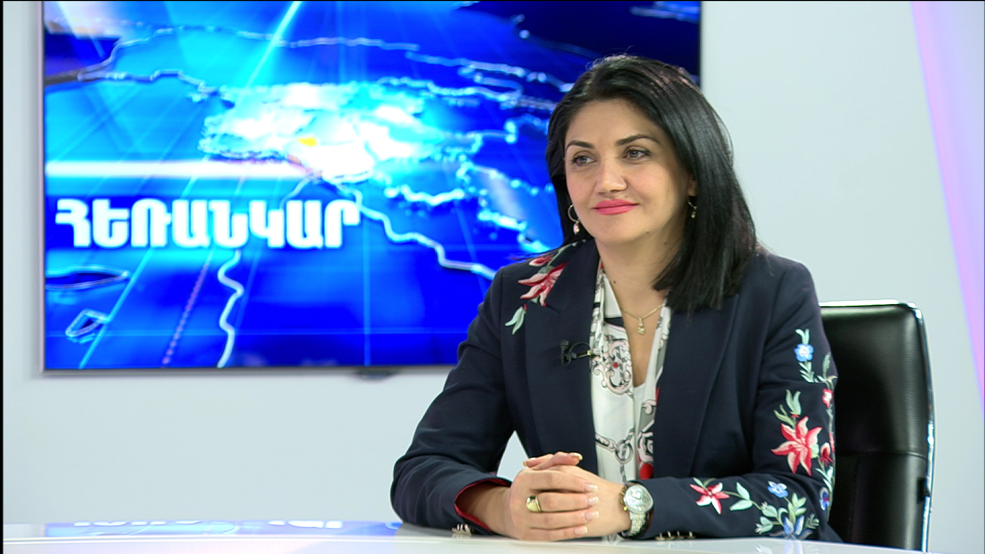 Լենա Նանուշյան
