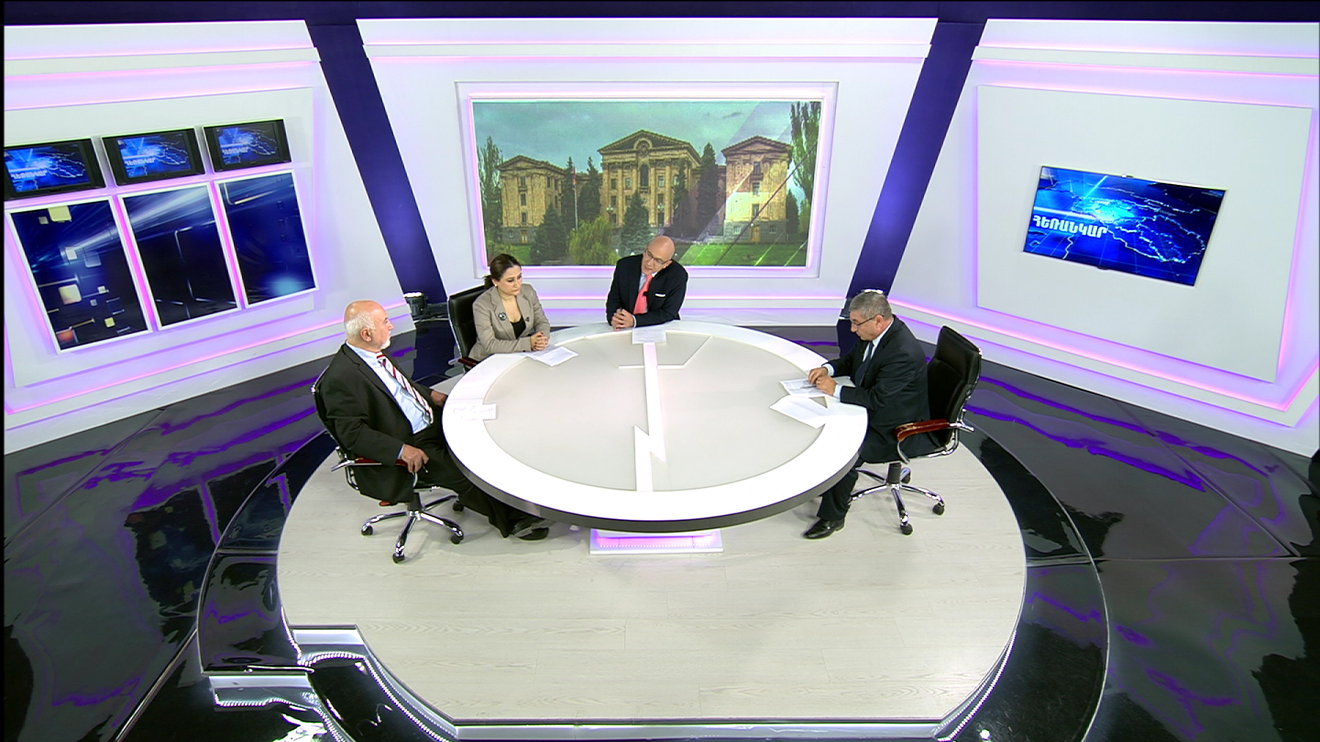 Պարույր Հայրիկյան, Արուսյակ Ջուլհակյան, Հովիկ Արսենյան