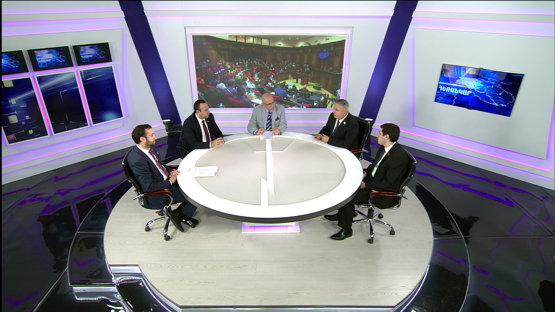 Բանավեճ