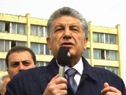 Կարեն Դեմիրճյանը հուշարձան կունենա