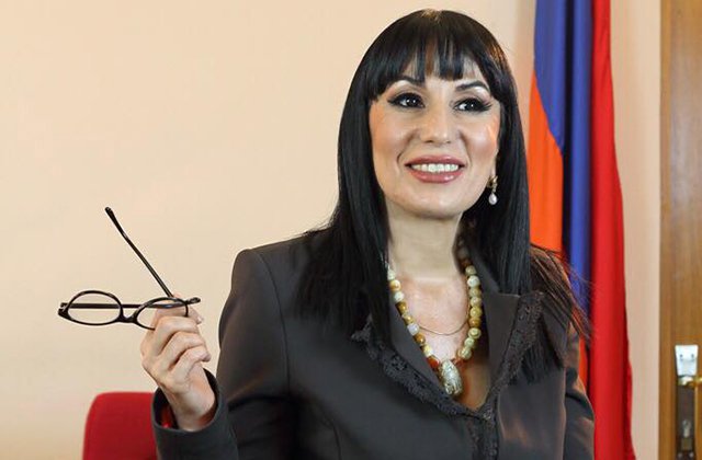 Փաստորեն, Ալիևը իմ վրա վետո է դրել. շատ զվարճալի է․ Նաիրա Զոհրաբյան