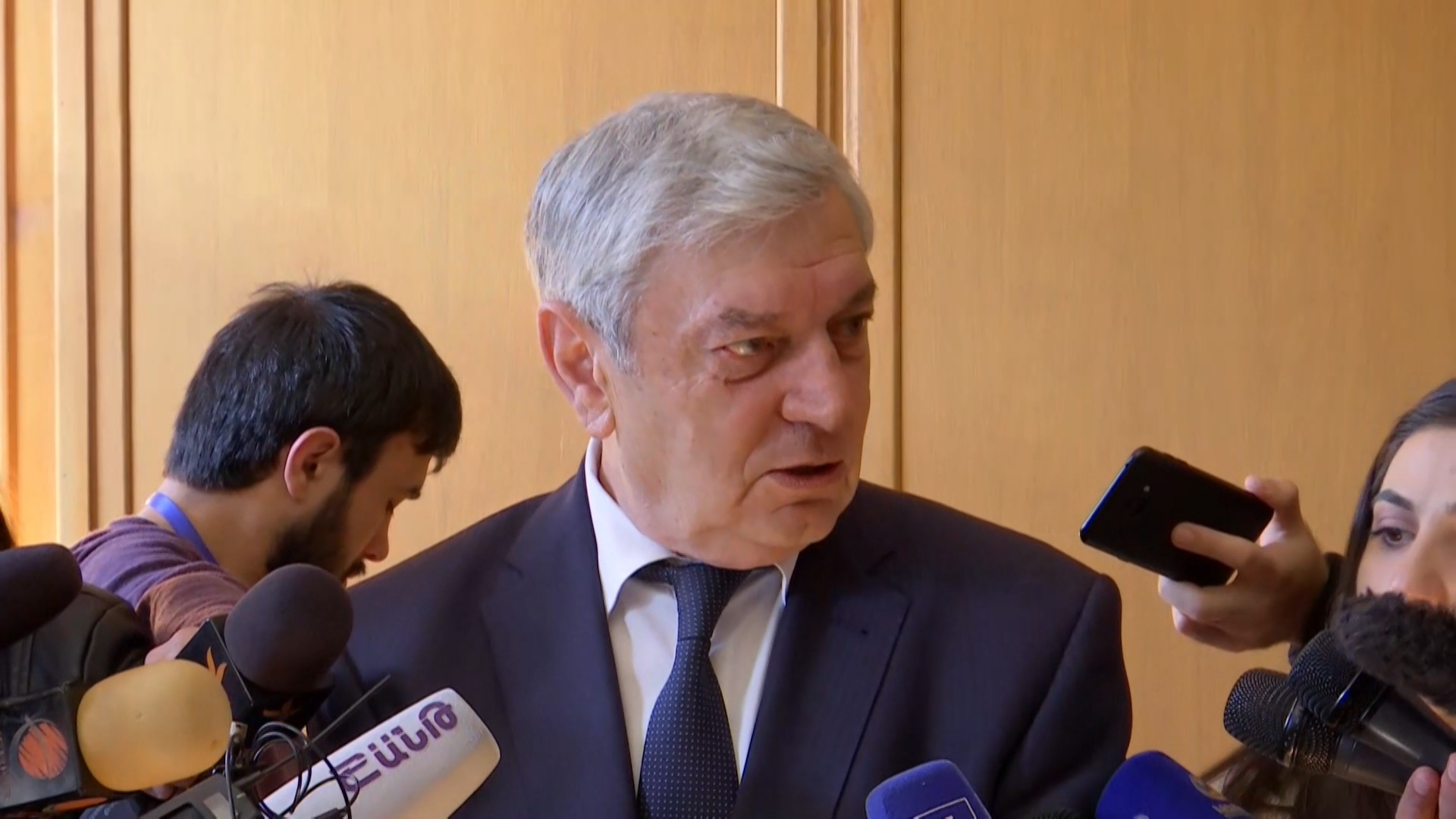 Առայժմ մի քիչ շատ կլինի, հո ամեն ամիս աշխատավարձ չենք բարձրացնելու. Ֆելիքս Ցոլակյան