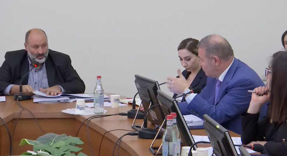 Ջրօգտագործող ընկերությունների ղեկավարները պետք է ունենան որոշակի կրթական մակարդակ. քննարկում ԱԺ-ում
