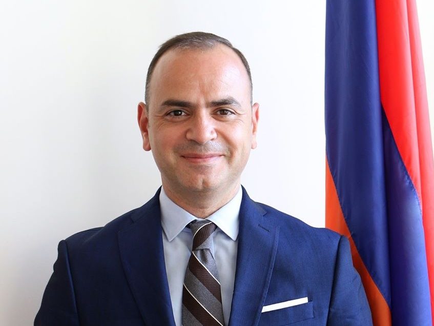 Զարեհ Սինանյանը կմեկնի ՌԴ