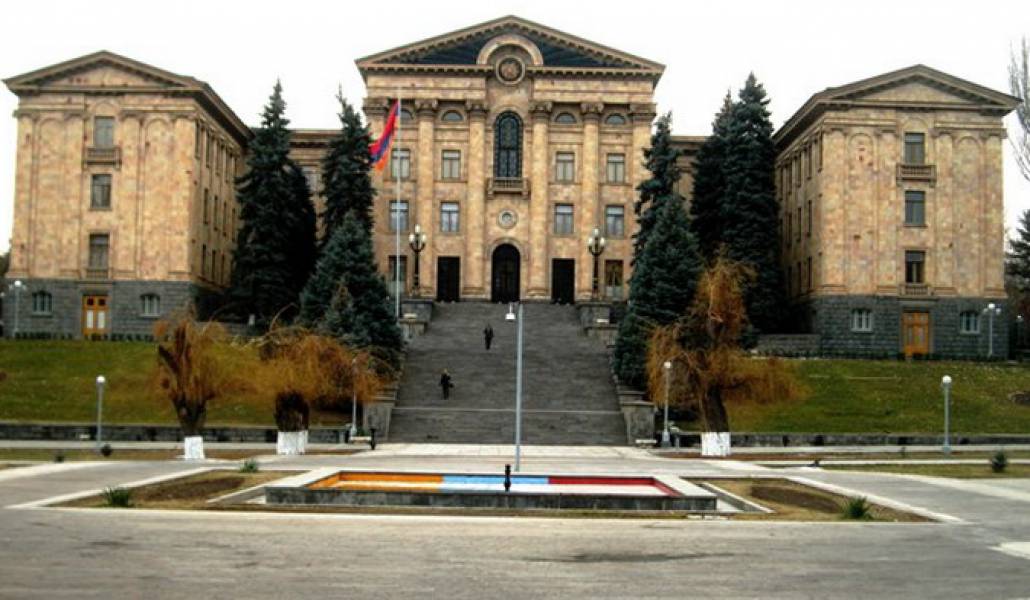 ԱԺ-ն շարունակում է աշխատանքը