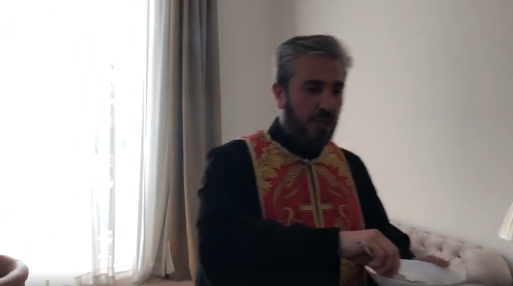 Ի դեպ, այսօր Հանրապետության թիվ 1 առանձնատան օրհնության կարգ կատարեցինք. Փաշինյան