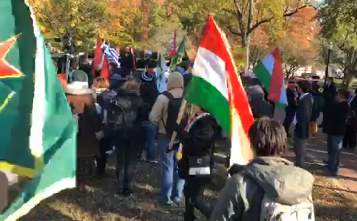 Սպիտակ տան մոտ բողոքի ցույց՝ ընդդեմ Թրամփ-Էրդողան հանդիպման նաև հայ համայնքի մասնակցությամբ