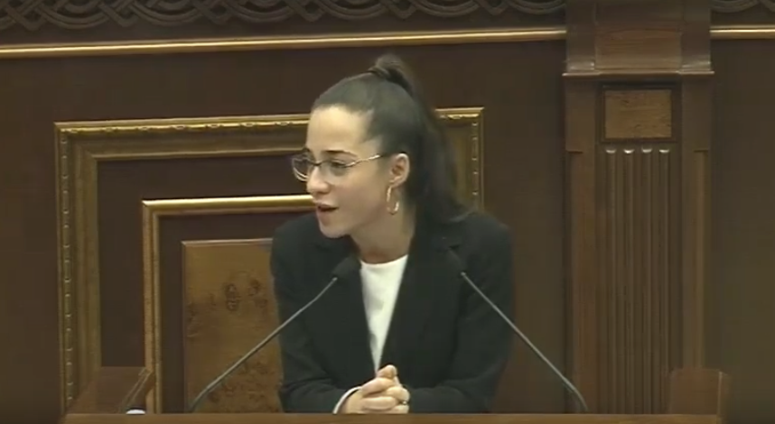Ուզում ենք մի քանի տարի հետո օդի տուրքը հանենք․ Տաթևիկ Ռևազյան