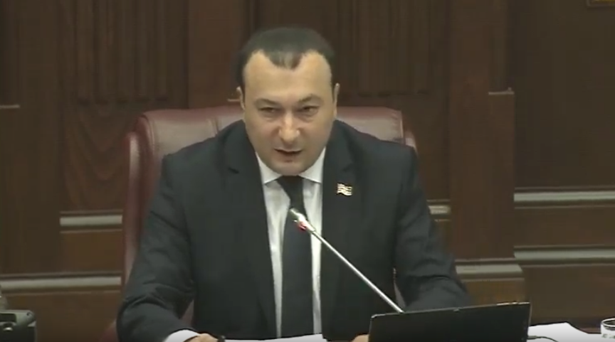 «Բարգավաճ Հայաստան», «Ծառուկյան» խմբակցությունները միշտ դեմ են եղել վարկեր վերցնելուն․ Էնֆիաջյան