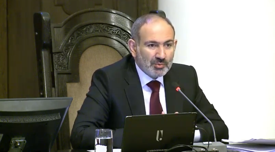 Փաշինյանն անդրադարձավ Ամանորի ծախսերի չափի վերաբերյալ քննարկումներին