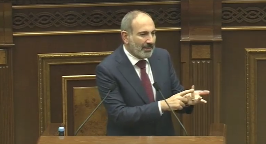 Փաշինյանը բացատրեց, թե ինչու են դեմ ԱԱԾ և ոստիկանության պետերի պաշտոնները քաղաքականացնելու նախագծին