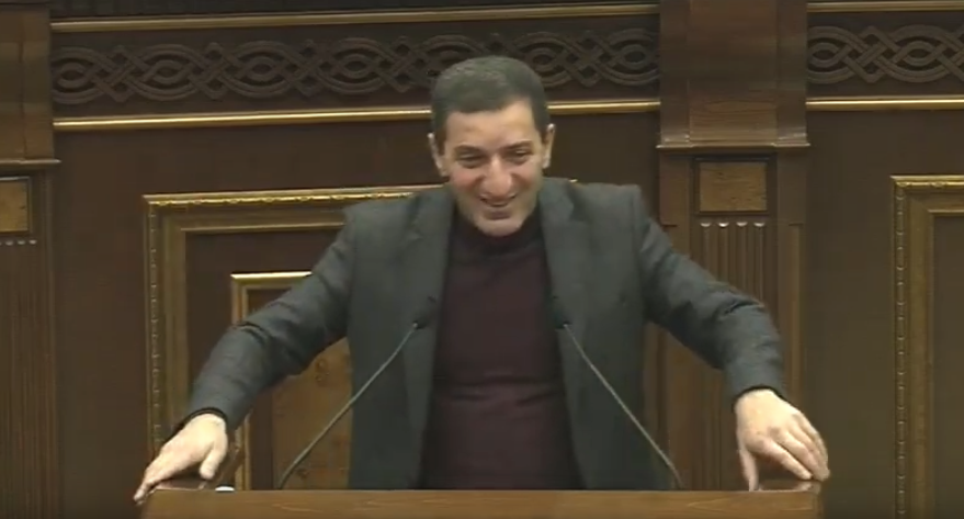 Պարո´ն Մարուքյան, իմ ոչ մի նախագիծ չի անցնում, էս մեկն էլ թող Ձերը չանցնի․ Գևորգ Պետրոսյան