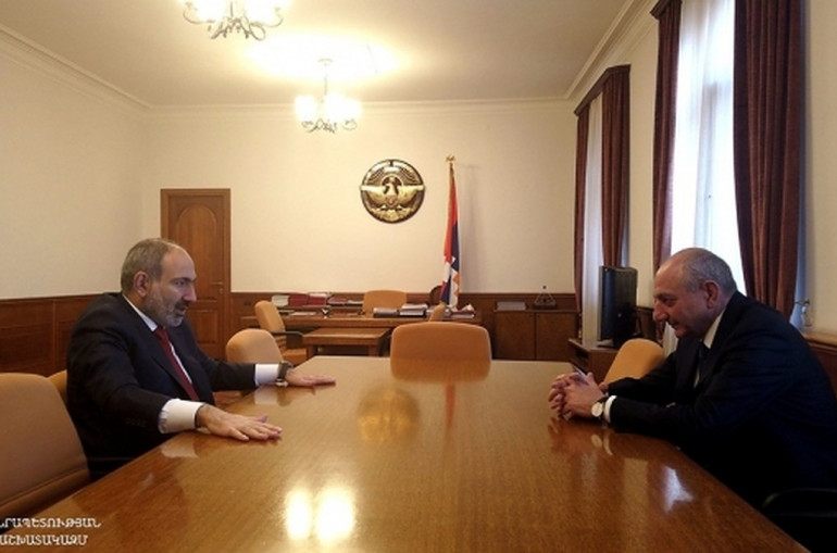 Բակո Սահակյանն ու Նիկոլ Փաշինյանը քննարկել են փոխգործակցության հարցերի լայն շրջանակ