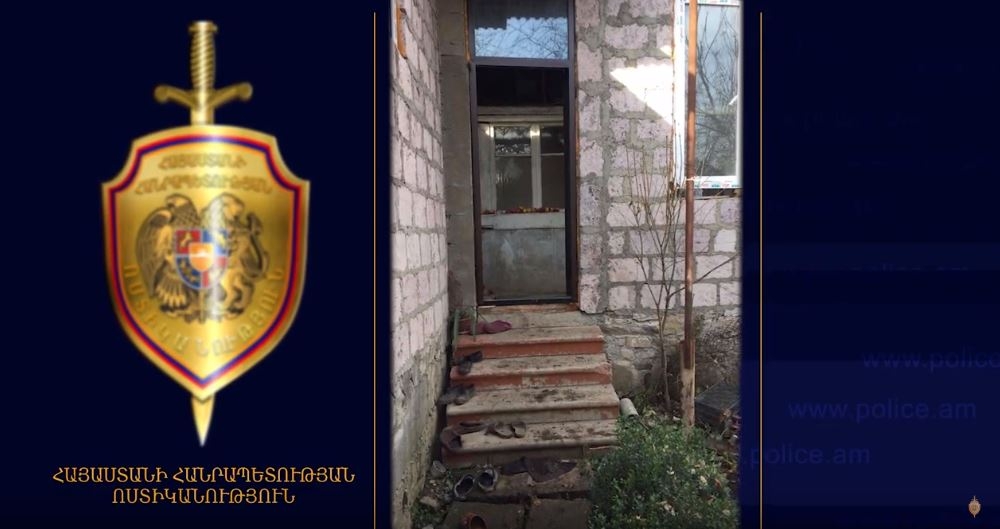 Ոստիկանները բնակարանագողին բռնել են հենց տան մեջ․ 50-ամյա տղամարդը ձերբակալվել է