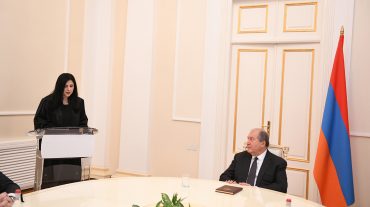 Ձեզնից յուրաքանչյուրը և՛ օրենքի, և՛ պետության, և՛ պետականության դեմքն է. նախագահի նստավայրում տեղի է ունեցել դատավորների երդման արարողություն