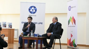 Տեխնոլոգիաների ոլորտում մենք պետք է լինեք ոչ թե սպառող, այլ առաջարկող երկիր. նախագահը` Մեծամորի թիվ 2 ավագ դպրոցում