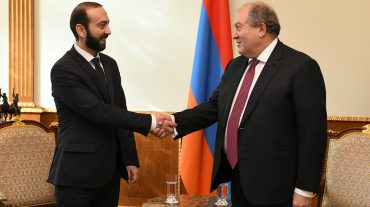 Արմեն Սարգսյանը հանդիպել է Ազգային ժողովի նախագահ Արարատ Միրզոյանի հետ