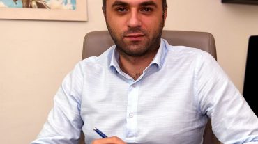 Պատրաստվում եմ դիմում ներկայացնել Հրաչյա Հակոբյանի կողմից արված «Պետք է բոլոր ծխողները դառնան վտարանդի» արտահայտությունը քննելու հիմքով. Ռ.Հայրապետյան