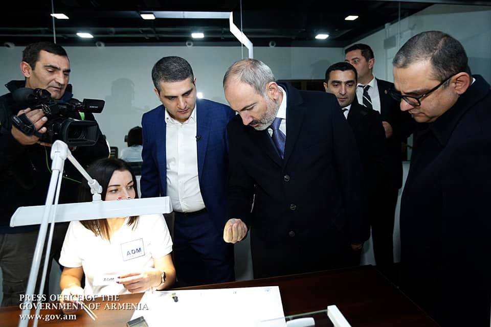 Վարչապետն Աբովյանում ներկա է գտնվել «Էյ Դի Էմ Դայմոնդս» ադամանդի գործարանի բացման արարողությանը