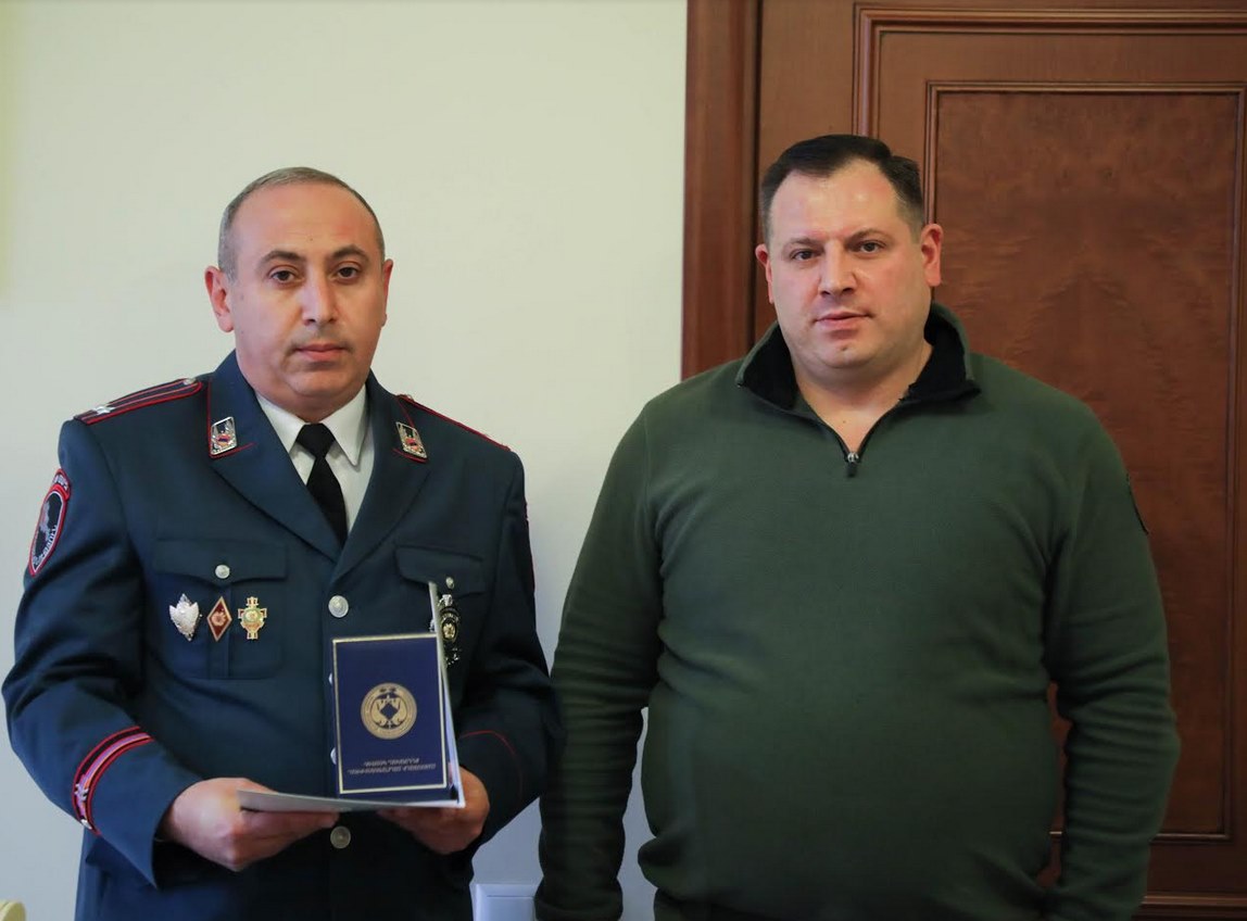 ՔԿ նախագահը պարգևատրել է Կոտայքի մարզի դատախազի տեղակալին