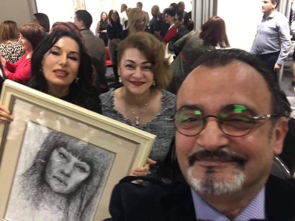Երբ ընկերներդ լուսավոր մարդիկ են. Նաիրա Զոհրաբյան