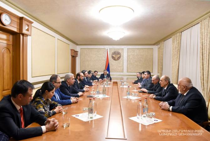 Բակո Սահակյանն ընդունել է ՀՀ ԱԺ պատվիրակությանը