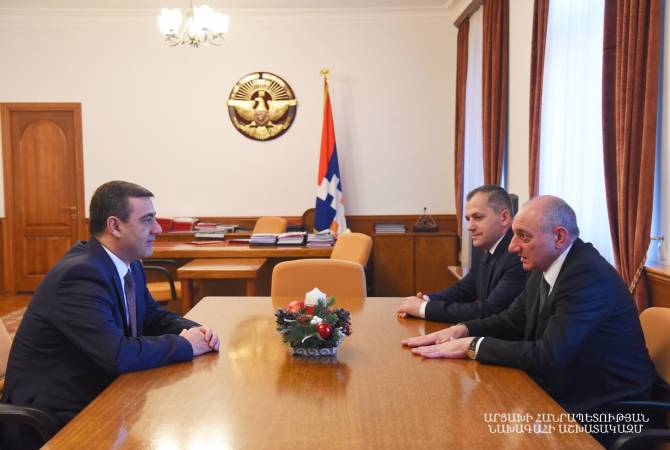 Արցախի նախագահը հանդիպել է ՀՀ ԱԱԾ տնօրենի պաշտոնակատար Էդուարդ Մարտիրոսյանի հետ