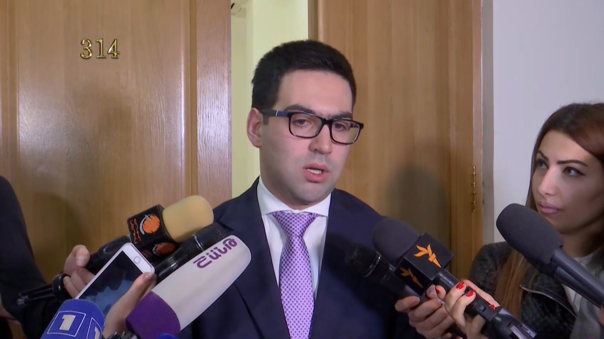 Դատավորների համար սա պատվով հեռանալու հնարավորություն է. Ռուստամ Բադասյան