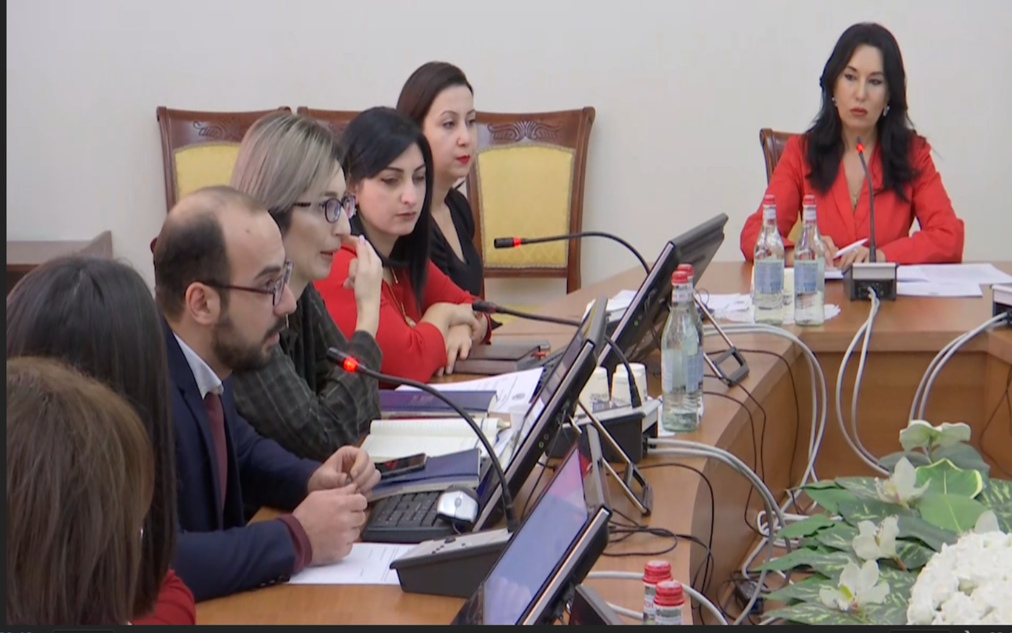 Կա՞ ՊՈԱԿ, որտեղից ուղղորդվում են իշխանության «ֆեյք» օգտատերերը. թեժ քննարկում ԱԺ-ում
