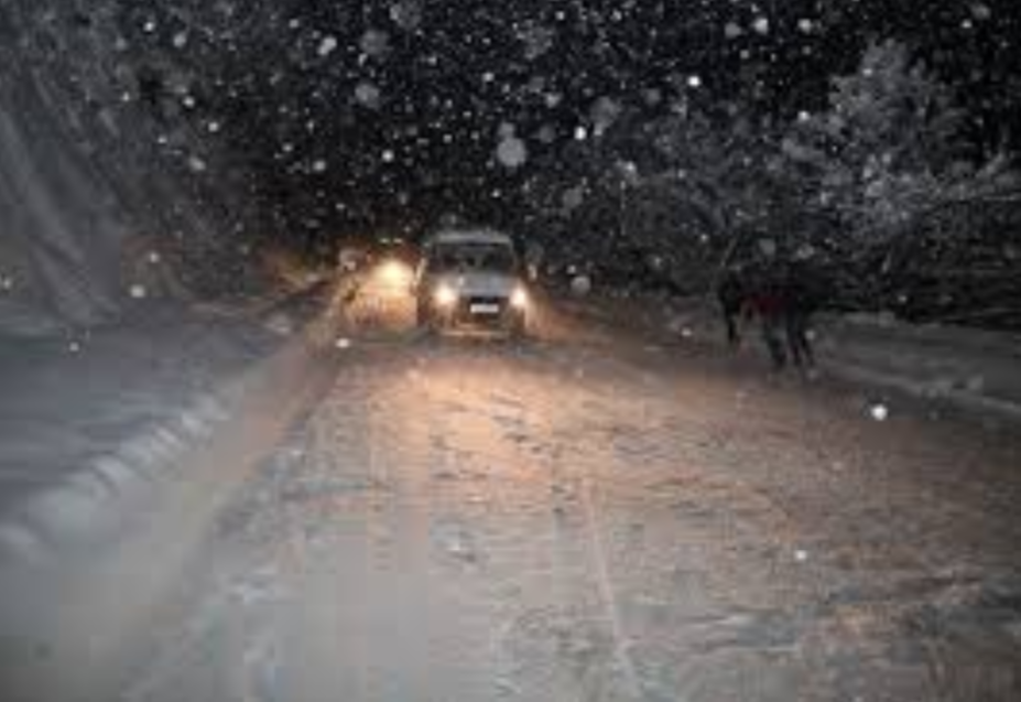 Վարդենյաց լեռնանցքում, Ջերմուկ քաղաքում ձյուն է տեղում
