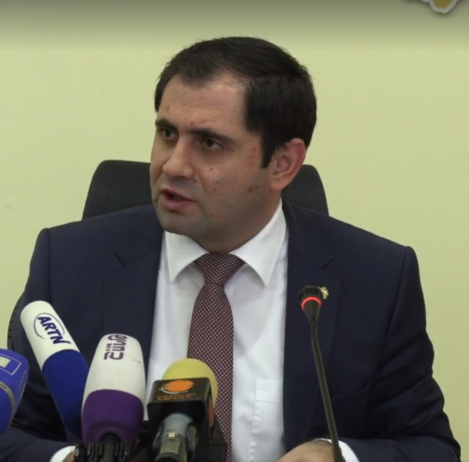 Սուրեն Պապիկյանը՝ Գյումրիի նկատմամբ ուշադրության և մյուս համայնքների «խանդի» մասին