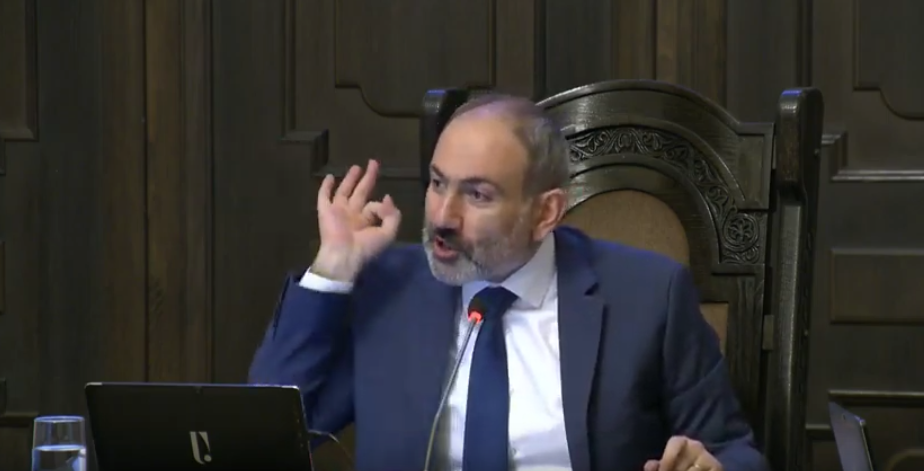 Կառավարության աշխատակիցն այսօր շպրտեց սիգարետը, ես գիտեմ` ինչ կանեմ, իսկ ուրիշ քաղաքացի՞ն ինչ անի․ Փաշինյան