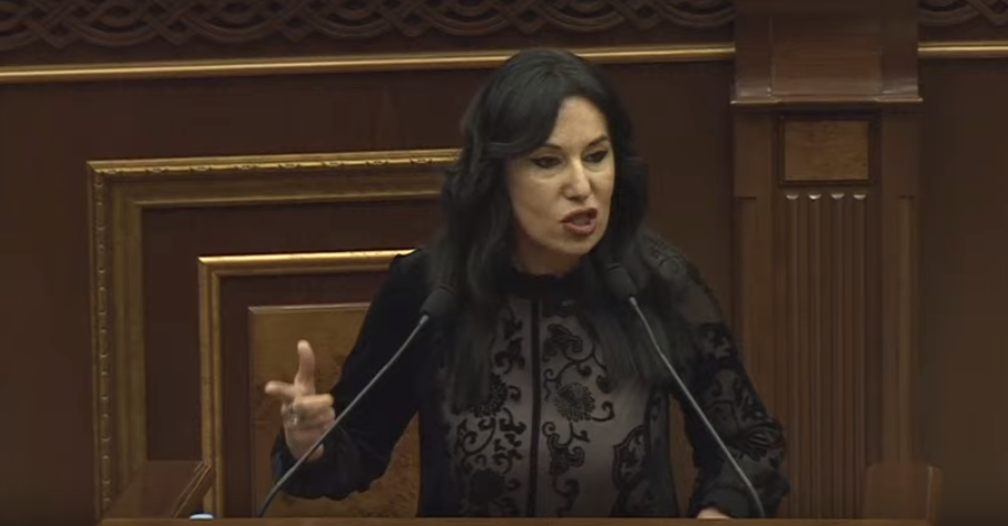 Հիմա էլի կսկսեն՝ «մտավորականներիս վիրավորեց», լա՛վ եմ անում․ Զոհրաբյան