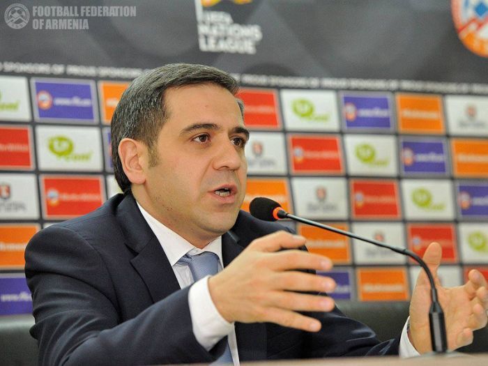 ՖԻՖԱ-ի նախագահն Արմեն Մելիքբեկյանին հրավիրել է Ցյուրիխ
