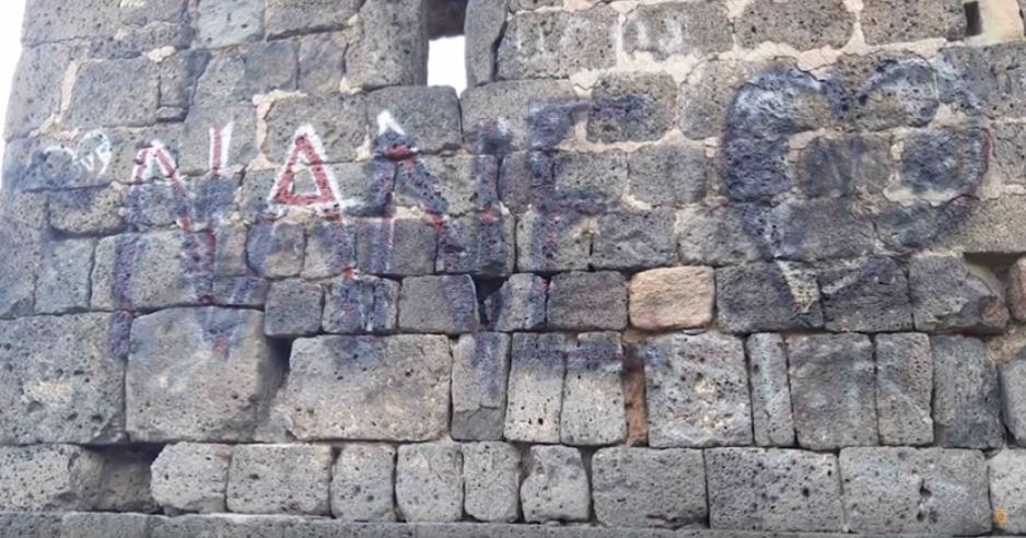 Օձունի Ծիրանավանք եկեղեցու պատին ներկով գրառումներ արած պատանին հայտնաբերվել է