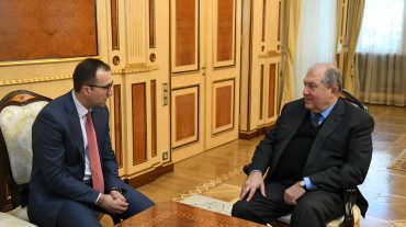 Նախագահն ու առողջապահության նախարարը քննարկել են Կատարի և ԱՄԷ-ի հետ համատեղ ծրագրերի իրականացումը