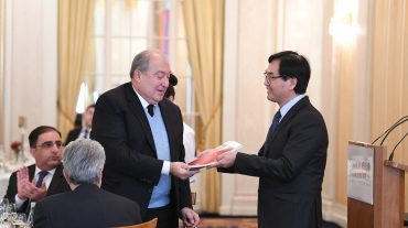 «Մենք գործ ունենք ապագա տանող «նոր դռների» հետ». Արմեն Սարգսյանը հանդիպել է Շվեյցարիա-Հայաստան առևտրի պալատի անդամների և շվեյցարացի գործարարների հետ