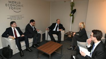 Պատմականորեն ձևավորված բարեկամական հարաբերություններ․ Արմեն Սարգսյանը Դավոսում հանդիպել է Շվեյցարիայի Ազգային խորհրդի նախագահ Իզաբել Մորեի հետ
