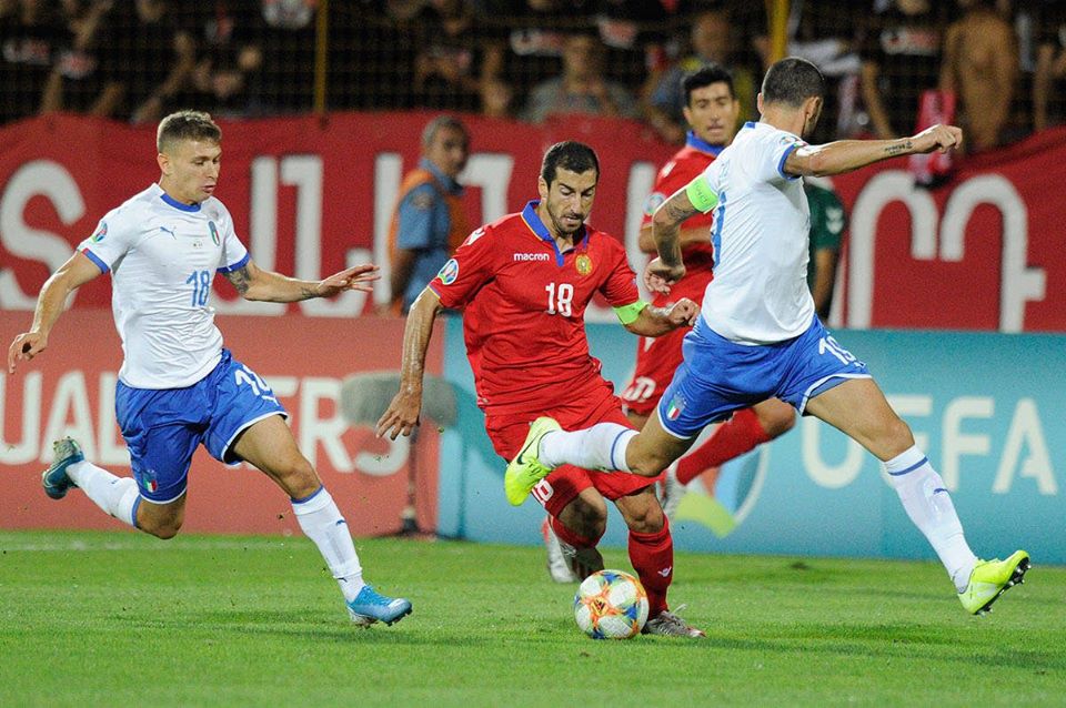 ՀՖՖ-ն շնորհավորել է Հենրիխ Մխիթարյանին