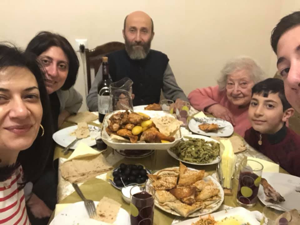 Ավելի համեղ «հաց», քան մանկությանդ ընկերուհու պատրաստածն է, աշխարհի ոչ մի անկյունում չես գտնի․ Աննա Հակոբյան