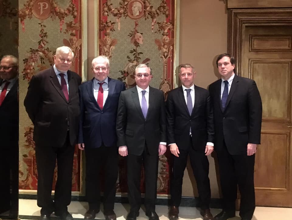 Զոհրաբ Մնացականյանը Ժնևում հանդիպում է ունեցել ԵԱՀԿ Մինսկի խմբի համանախագահների և Անջեյ Կասպրչիկի հետ