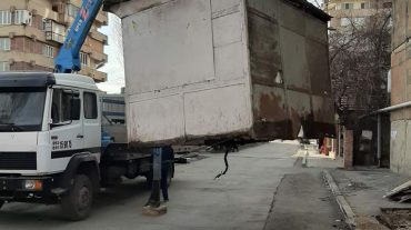 Աջափնյակում կրպակներ են ապամոնտաժվում