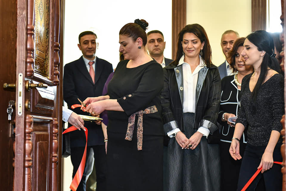 Աննա Հակոբյանը ներկա է գտնվել Արմենակ Ուրֆանյանի անվան դահլիճի բացման արարողությանը