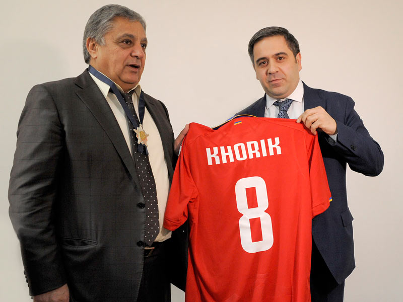 Խորեն Հովհաննիսյանը պարգևատրվել է ՀՖՖ Բարձրագույն պարգև շքանշանով