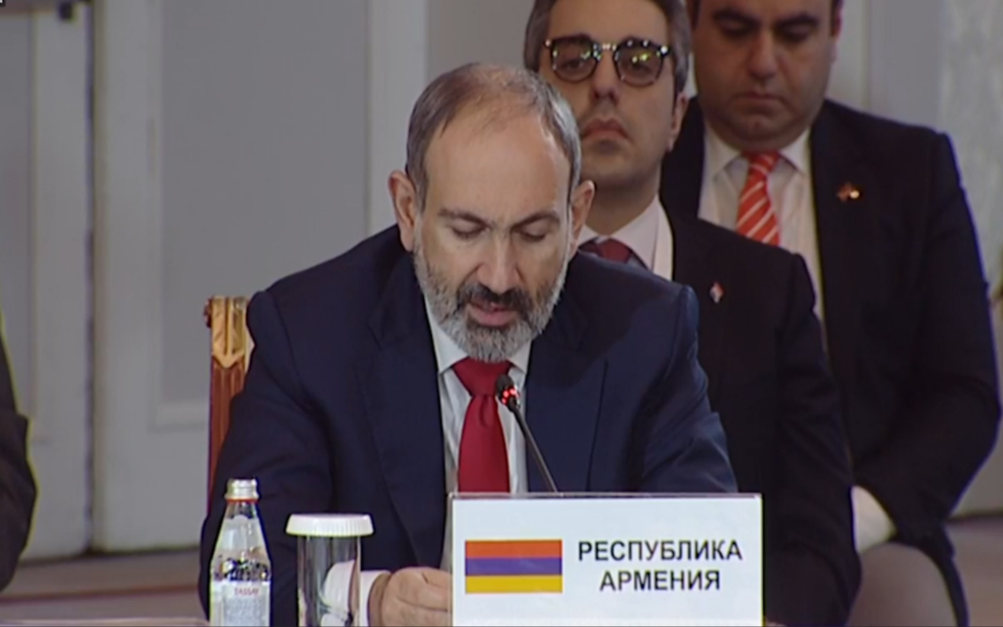 Անհրաժեշտ է համախմբել համատեղ ջանքերը` ուղղված գոյություն ունեցող խոչընդոտների վերացմանը. Փաշինյան