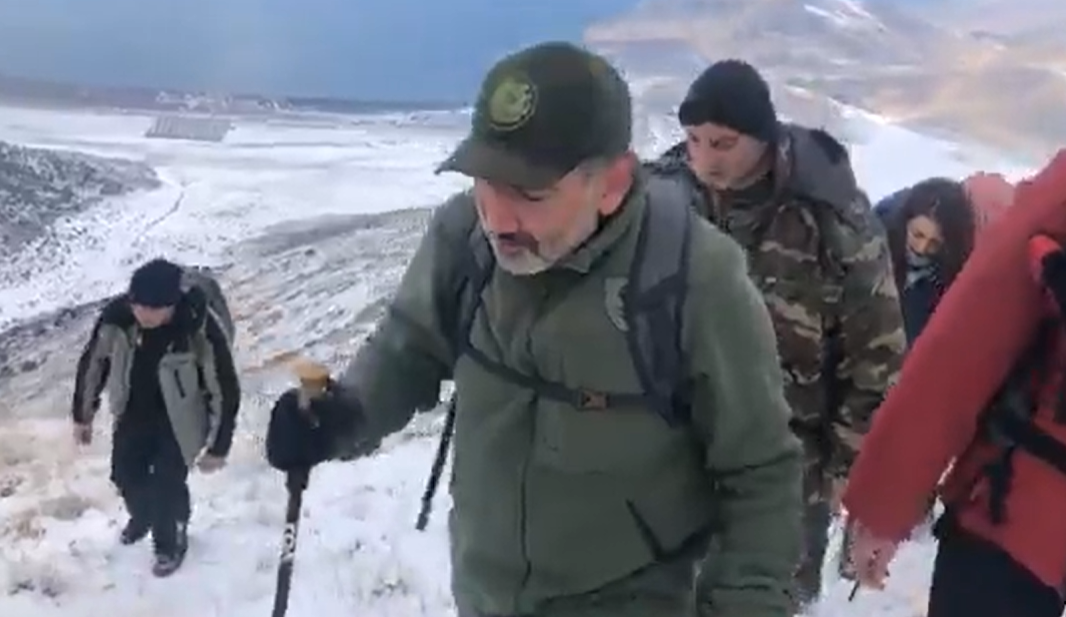 Նիկոլ Փաշինյանն՝ Արտանիշ լեռան վրա