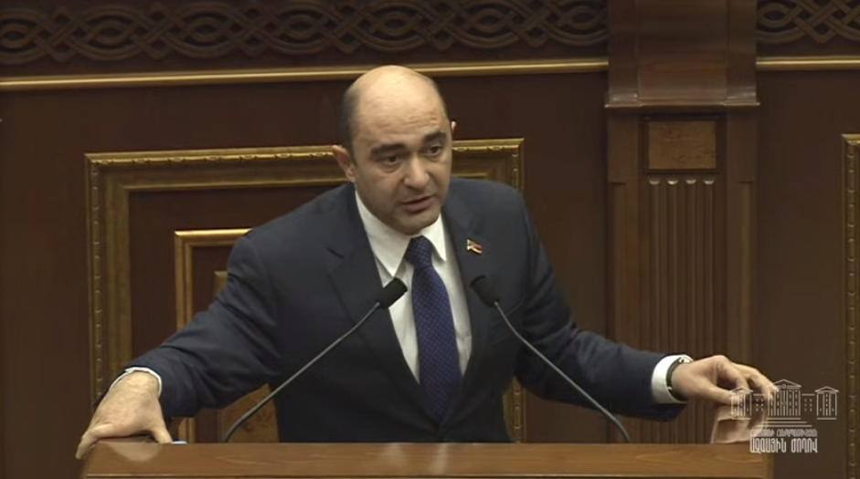 Պարզ է, որ էսօր ամենահեշտը հանրապետականներին հիշելն է, նրանց հայհոյելը․ Մարուքյան