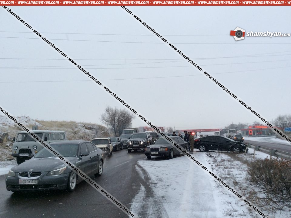 Երևան-Սևան ավտոճանապարհին ավելի քան 35 ավտոմեքենաներ բախվել են իրար
